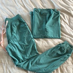 GUC EUCALYPTUS SCRUB SET